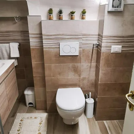 Arco Antico Konukevi